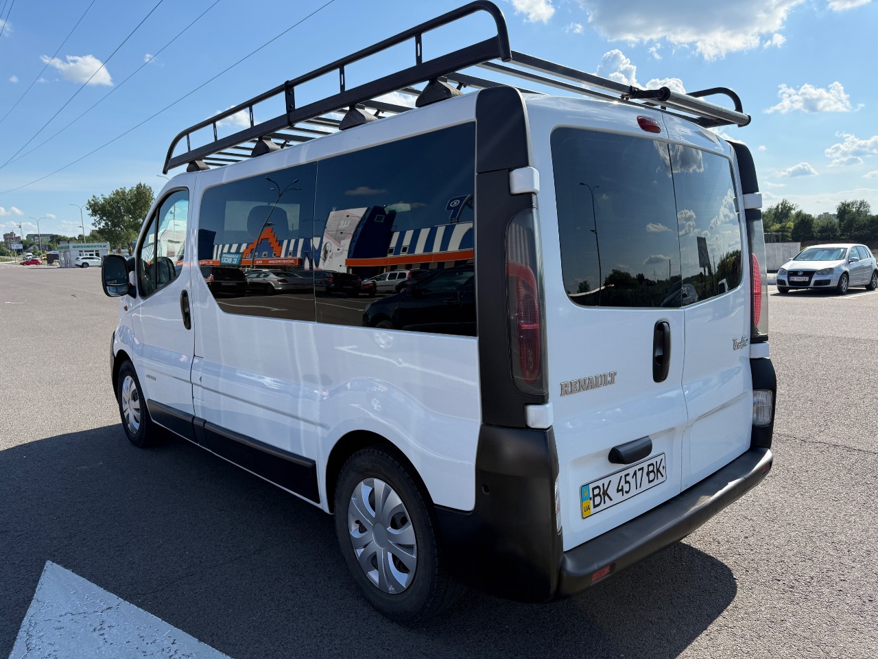Renault Trafic - фото 5