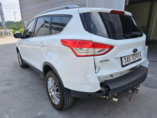 Ford Kuga 2016, Солонка, $11 000 - зображення 4