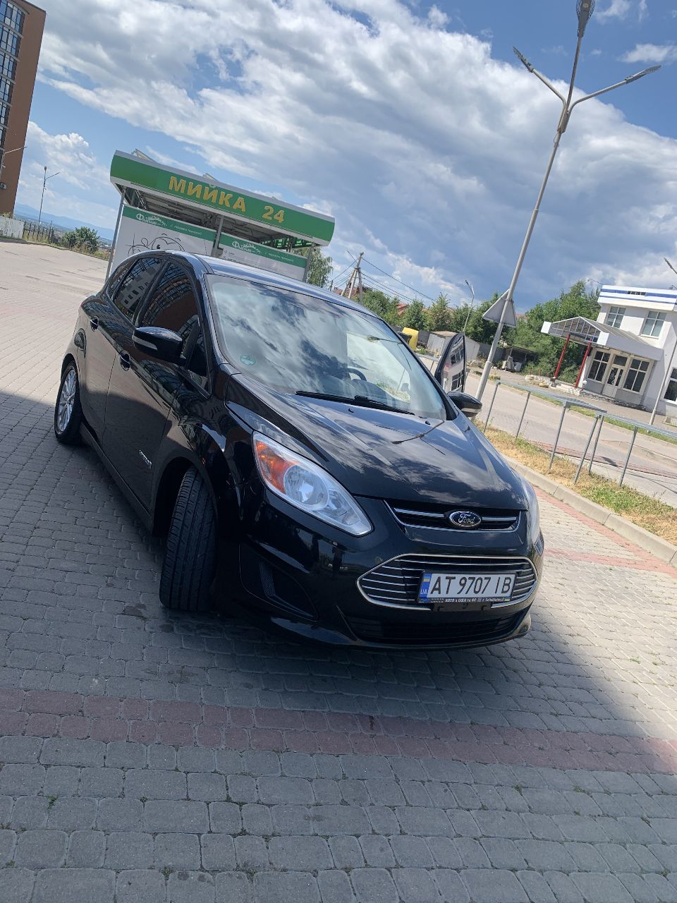 Ford C-MAX - фото 2