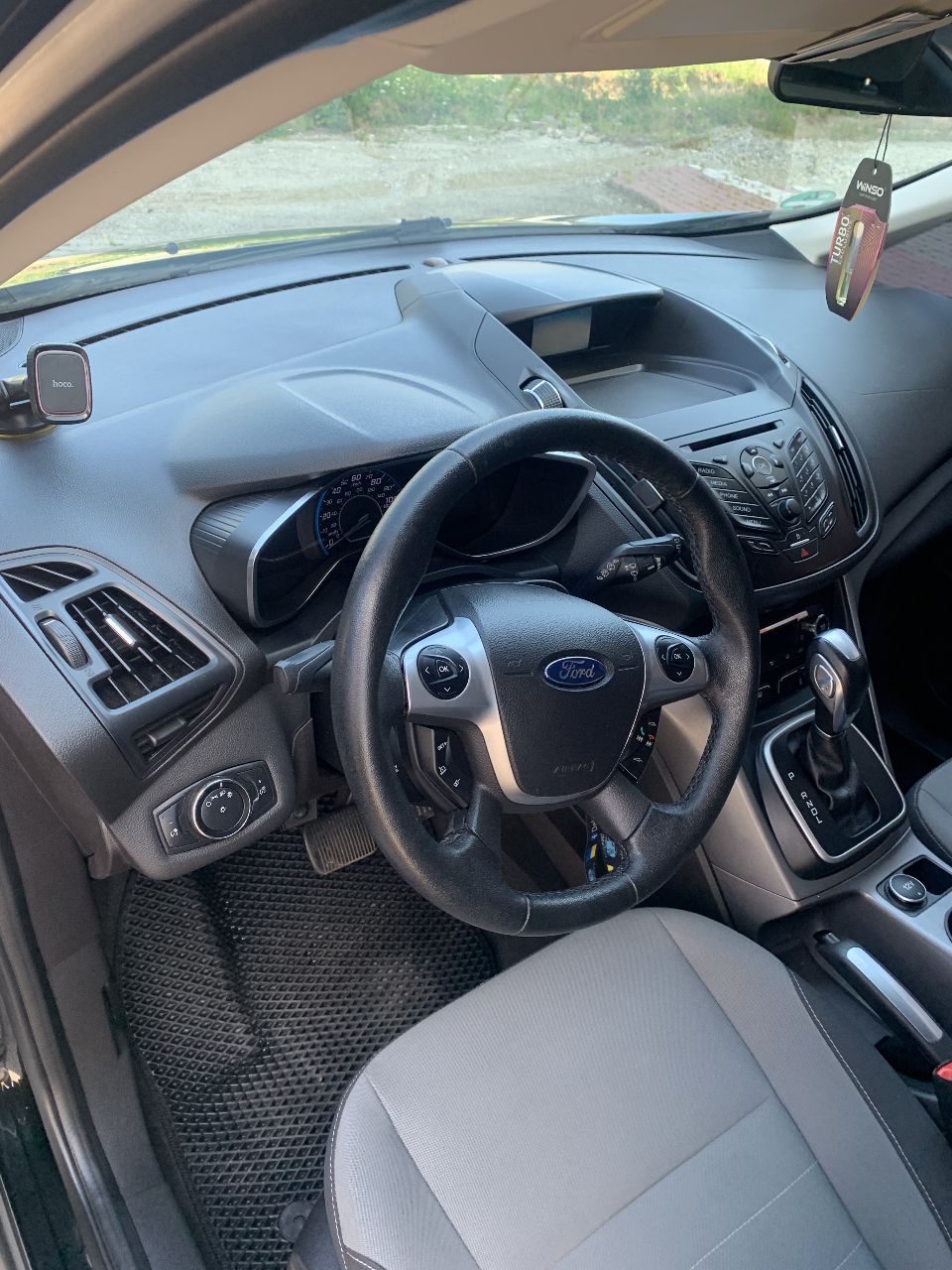 Ford C-MAX - фото 8