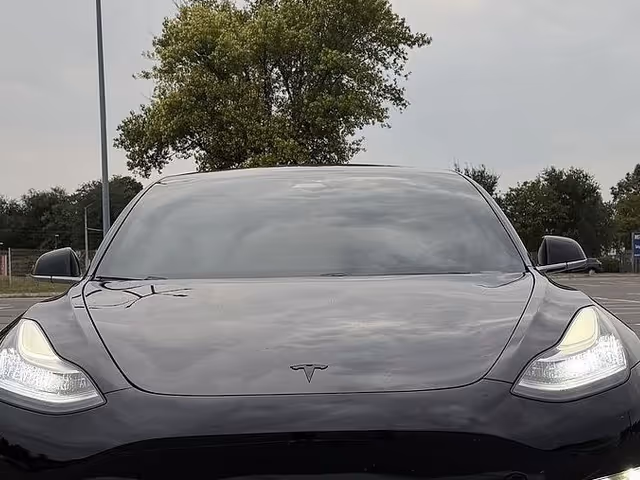 Tesla Model 3 2019, Одеса, $11 000 - зображення 2