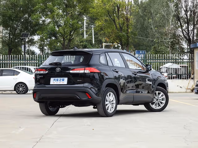Toyota Corolla Cross 2026, Зимна Вода, $29 900 - зображення 5