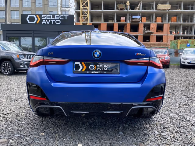 BMW i4 - зображення 5