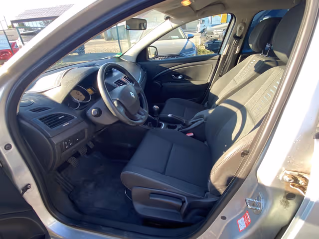 Renault Megane - зображення 4