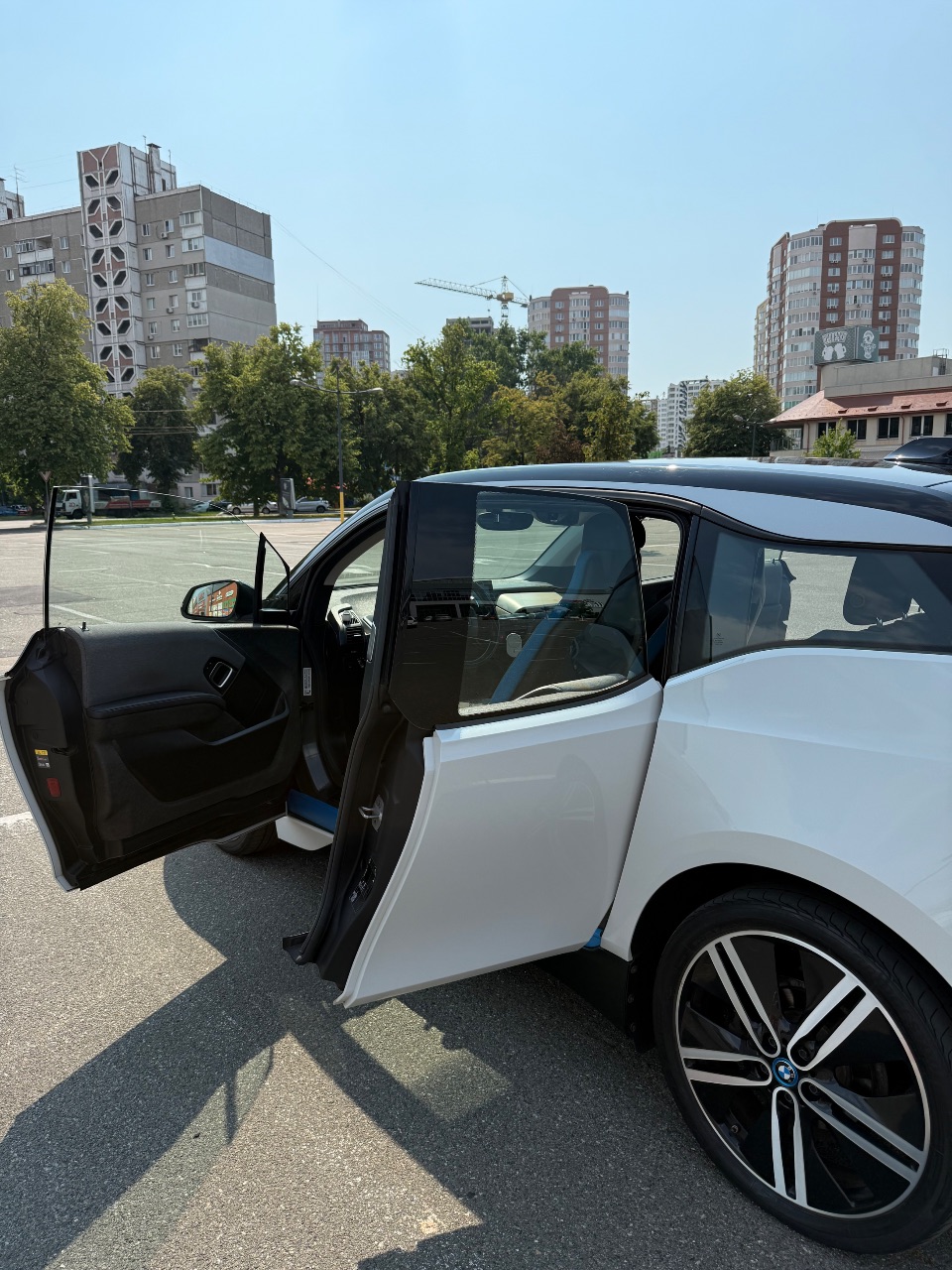 BMW i3 - фото 8