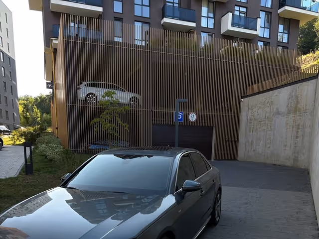 Audi A4 - зображення 2