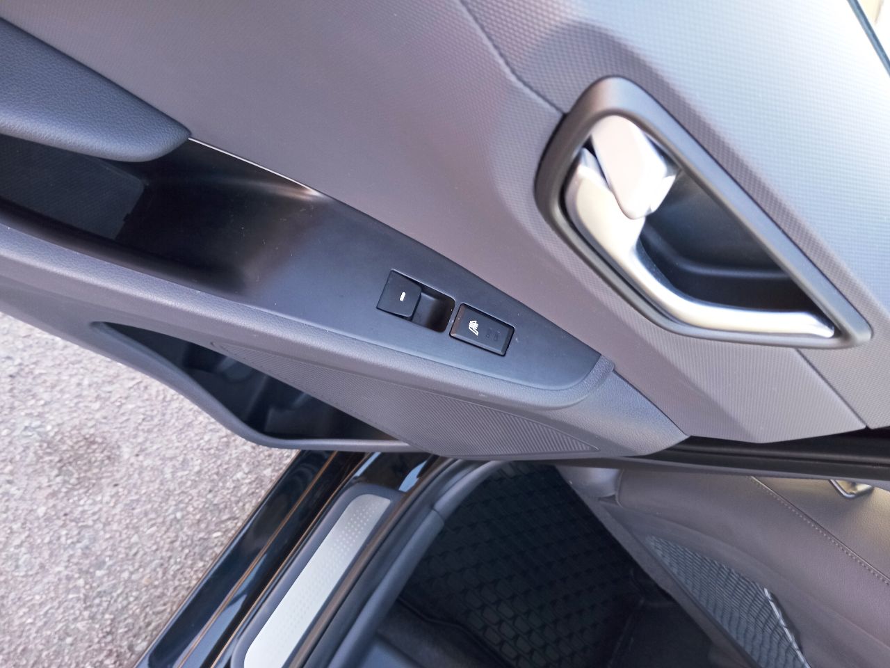 Hyundai IONIQ - фото 22