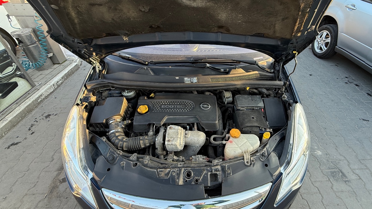 Opel Corsa - фото 14