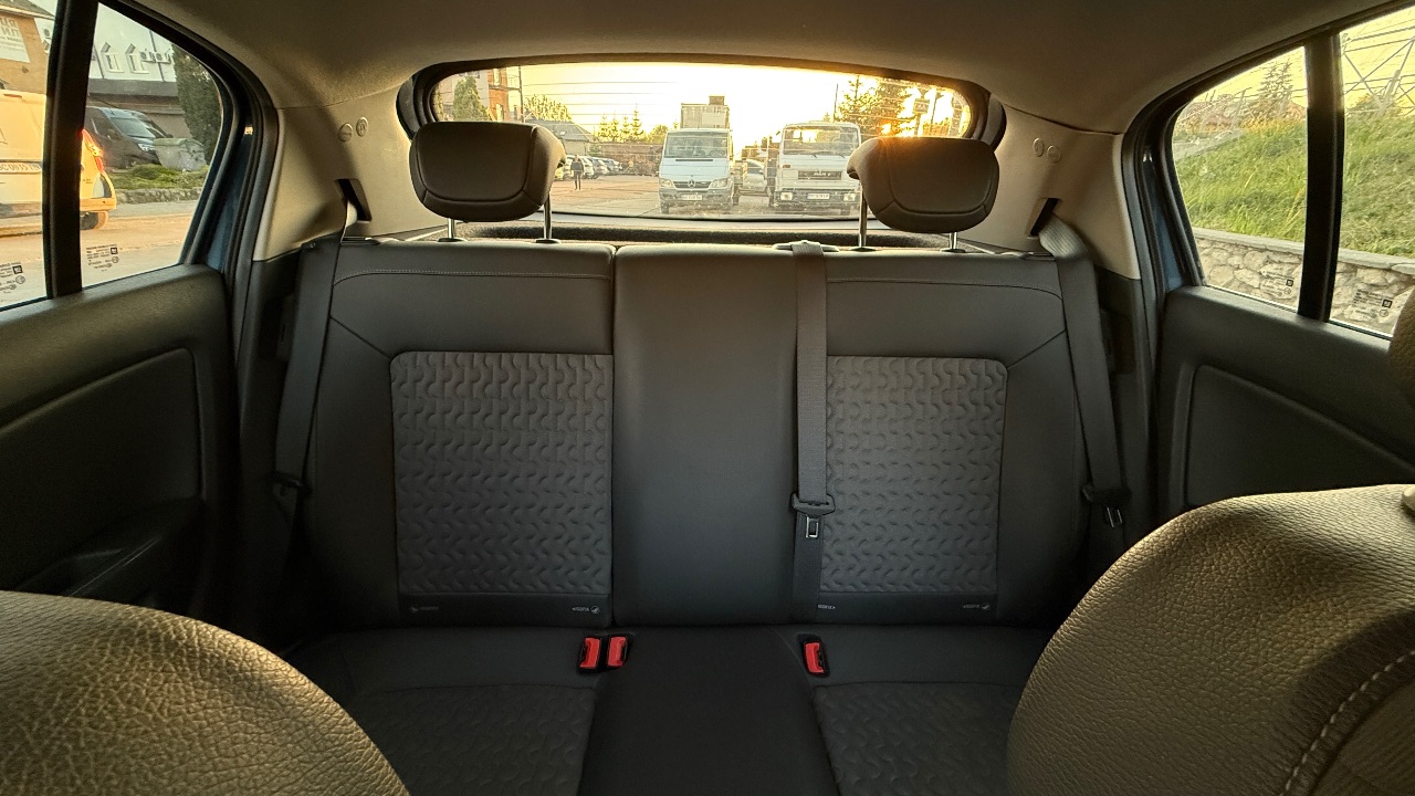 Opel Corsa - фото 7