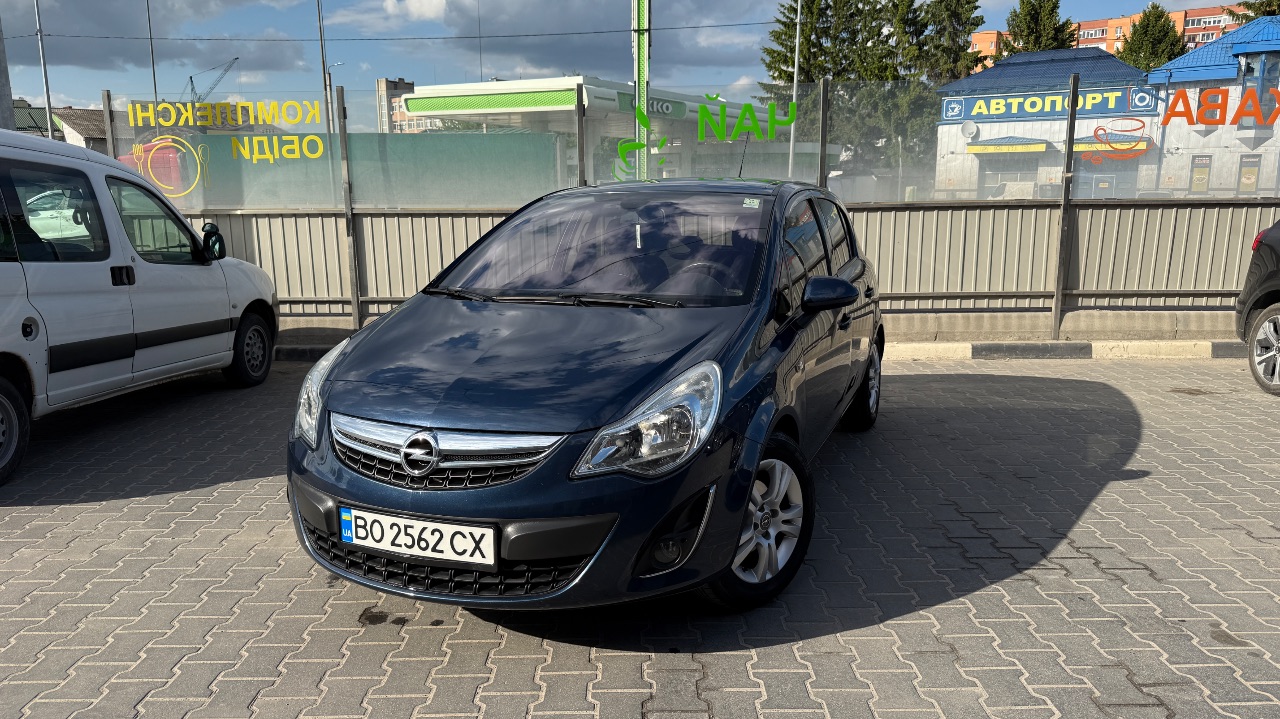 Opel Corsa - фото 1