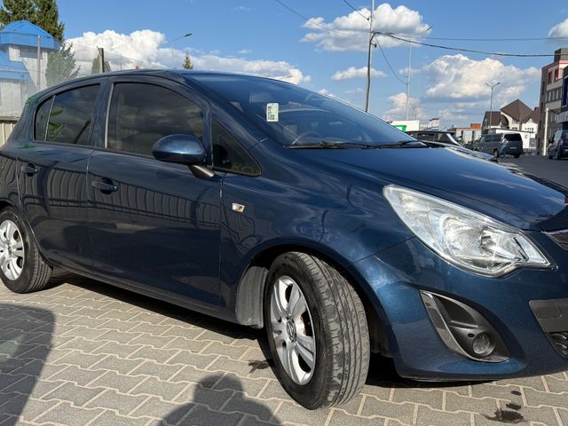 Opel Corsa - фото 3