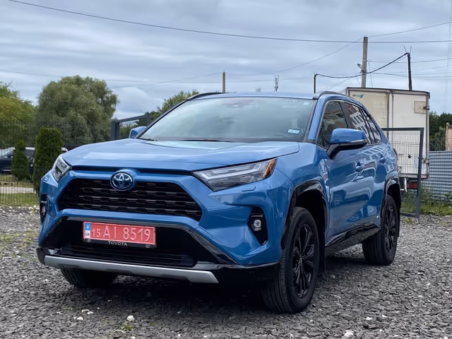 Toyota RAV4 - зображення 1
