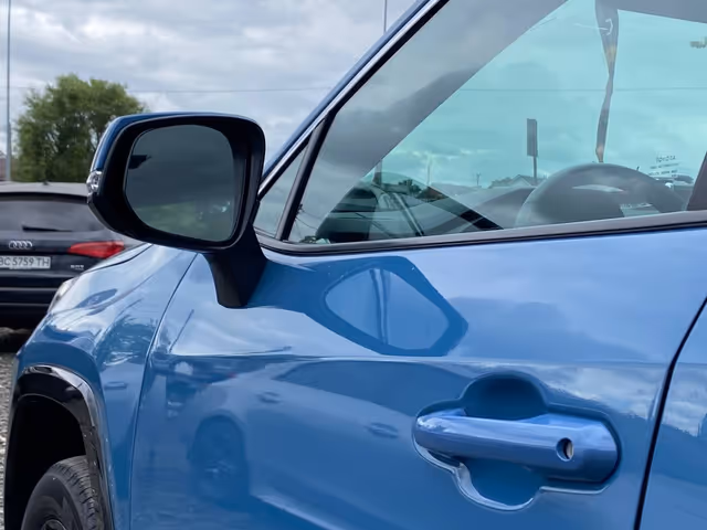 Toyota RAV4 - зображення 3