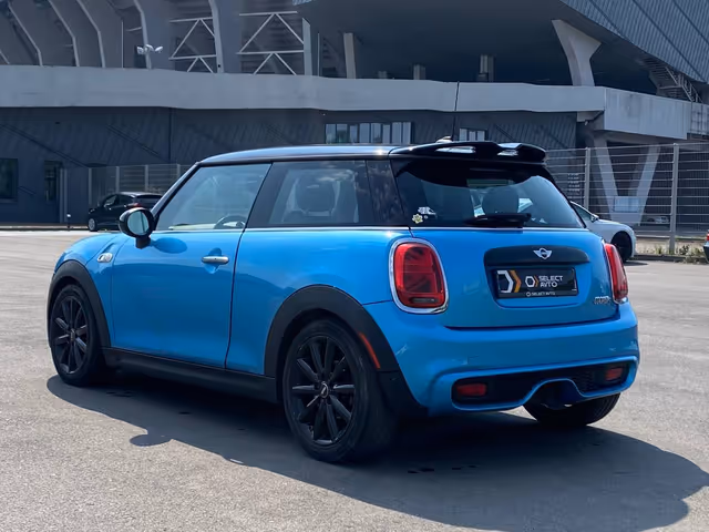 Mini Hatch - зображення 2