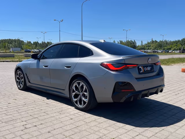 BMW i4 - зображення 2
