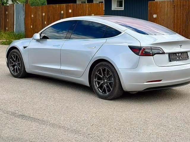 Tesla Model 3 2018, Одеса, $12 000 - зображення 5