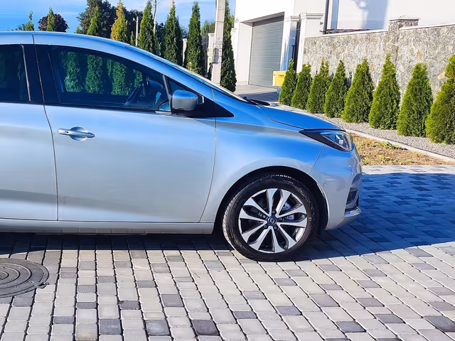 Renault ZOE - зображення 5