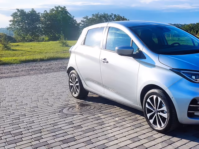 Renault ZOE - зображення 2