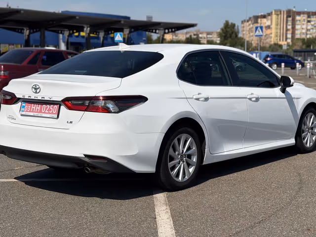 Toyota Camry 2023, Кривий Ріг, $18 500 - зображення 3