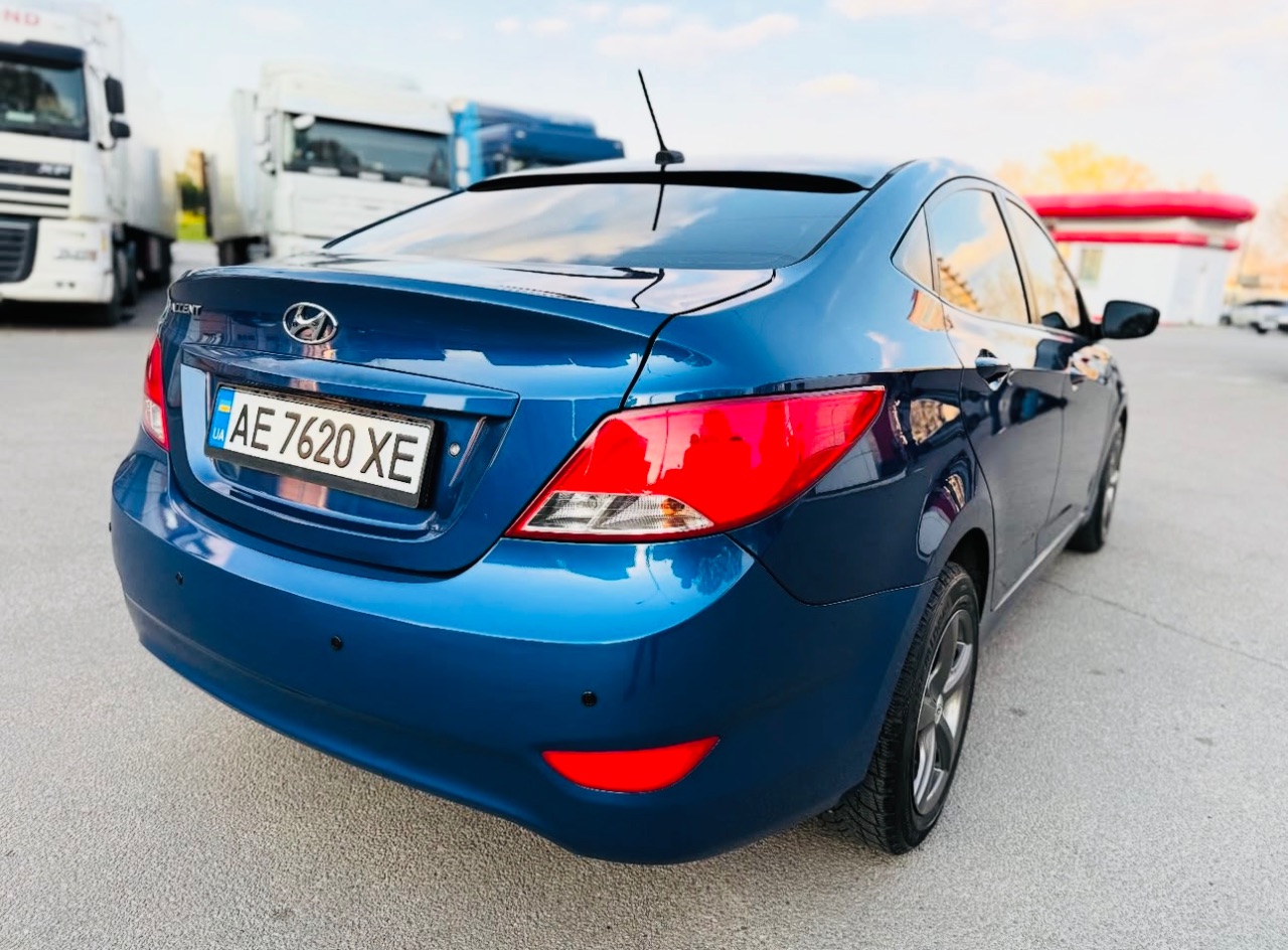 Hyundai Accent - фото 6