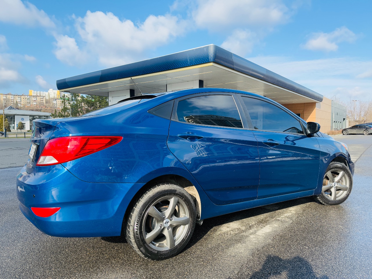 Hyundai Accent - фото 7