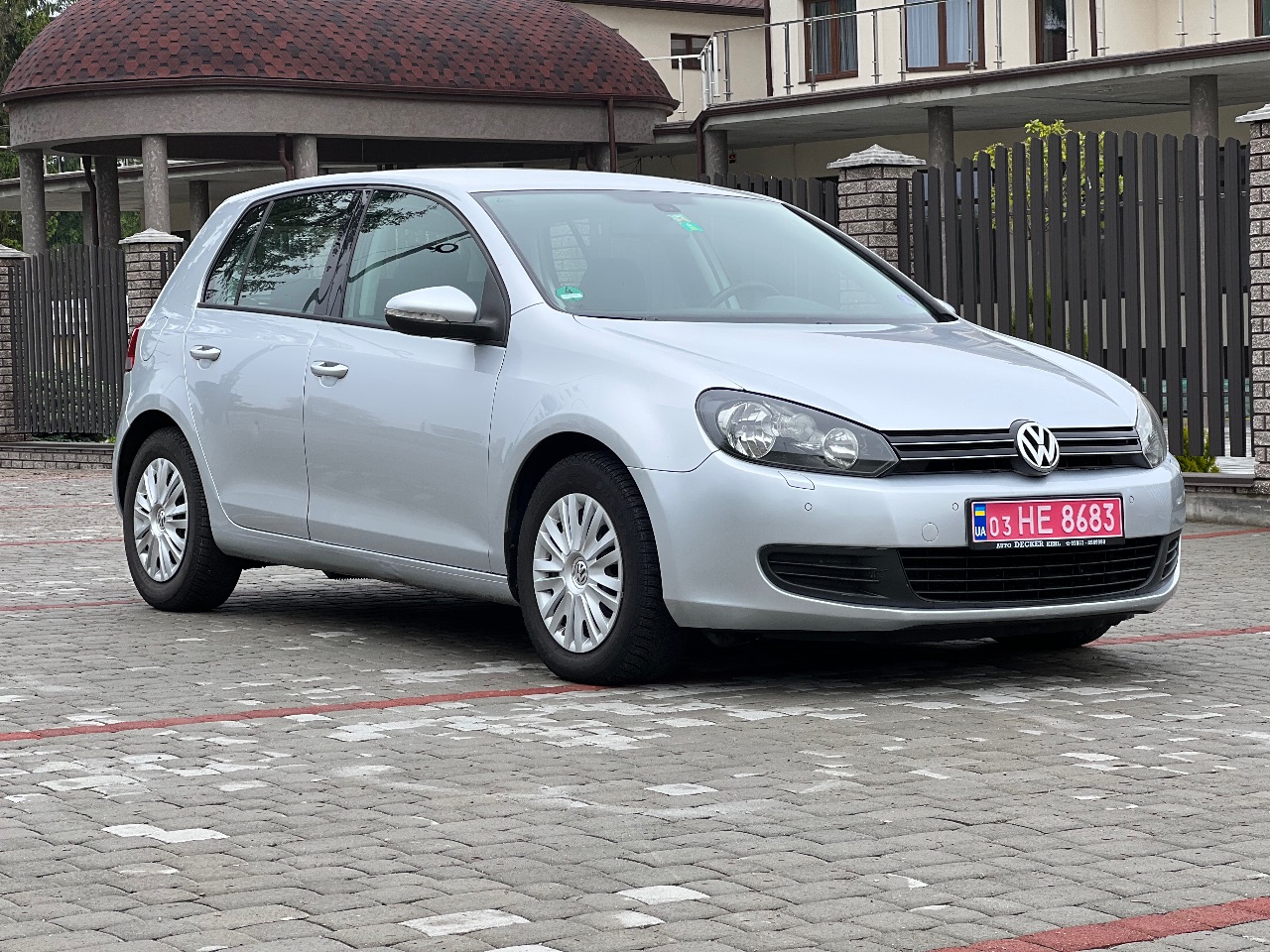 Volkswagen Golf - фото 3