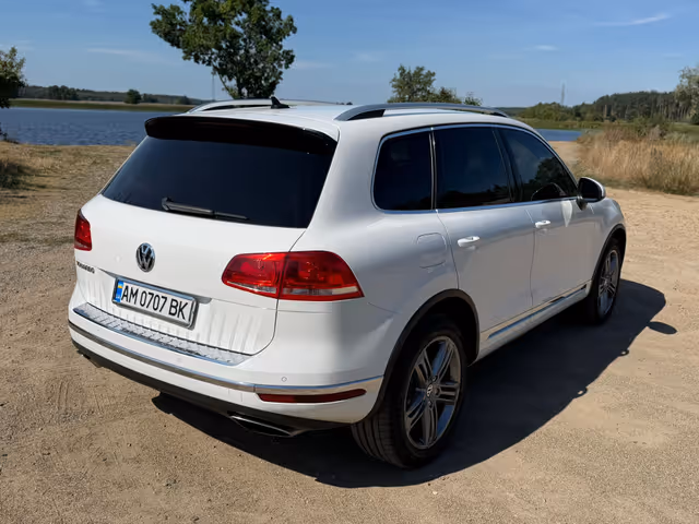 Volkswagen Touareg 2015, Житомир, $23 777 - зображення 4