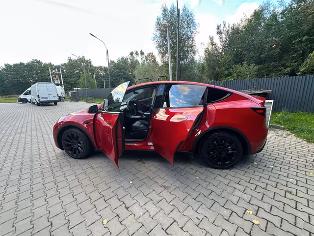 Tesla Model Y 2021, Львів, $24 000 - зображення 3