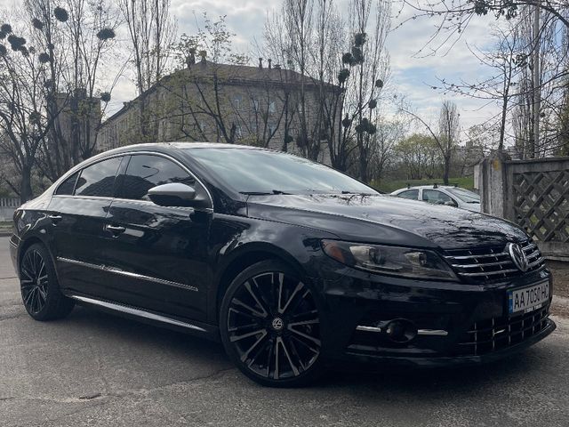 Volkswagen Passat CC - фото 1