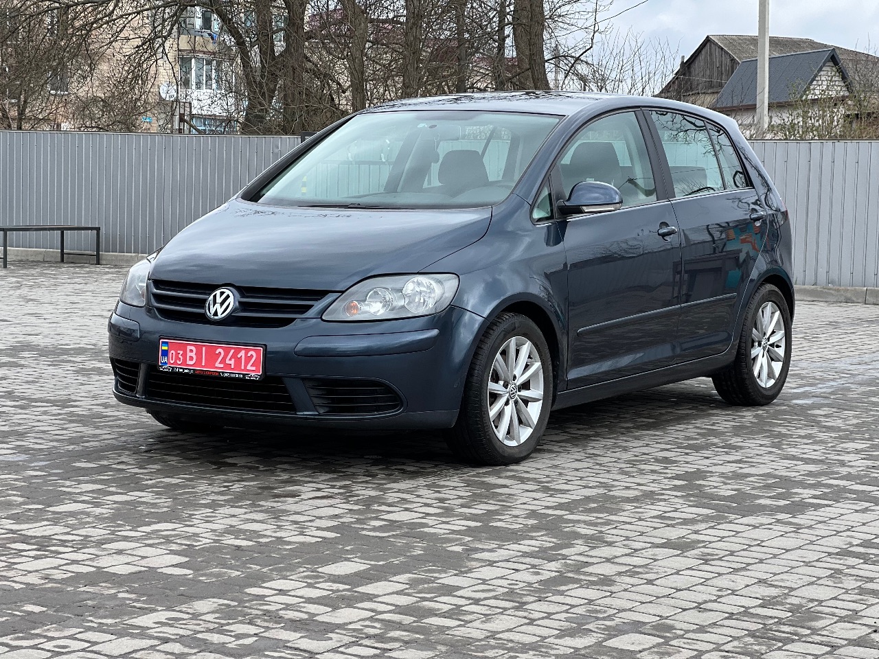 Volkswagen Golf Plus - фото 1