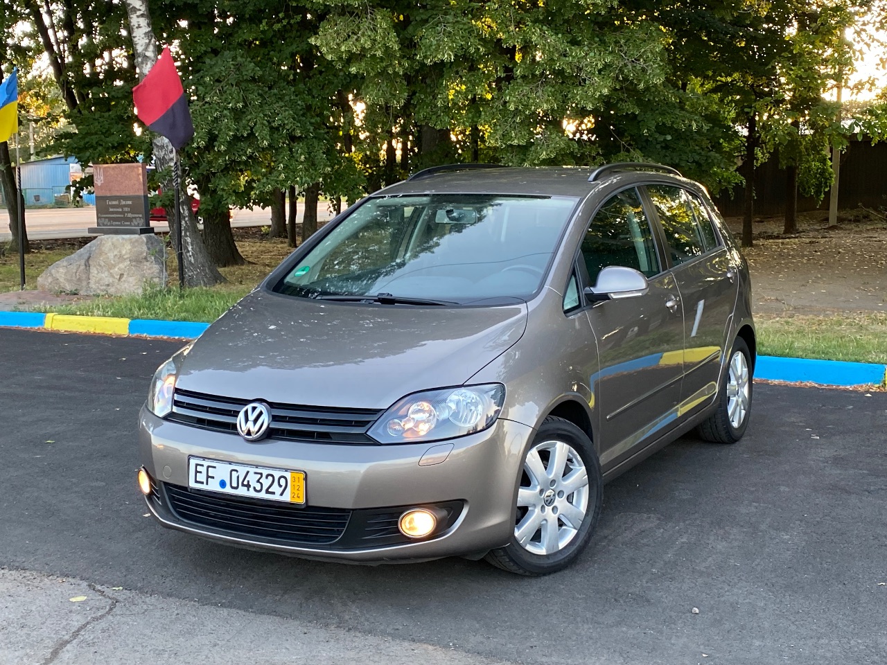 Volkswagen Golf Plus - фото 14