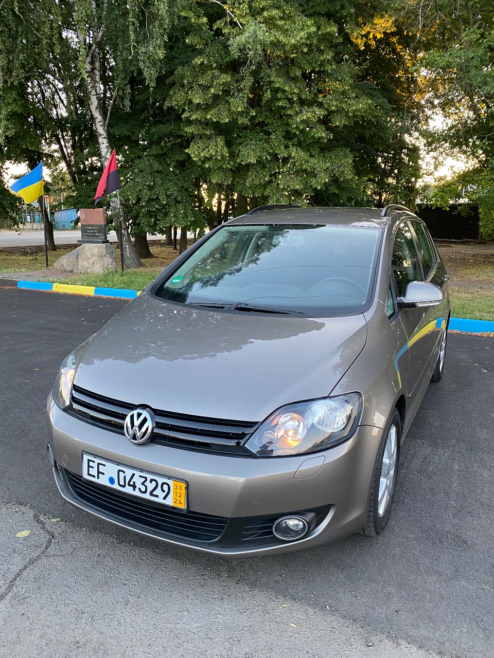 Volkswagen Golf Plus - фото 1