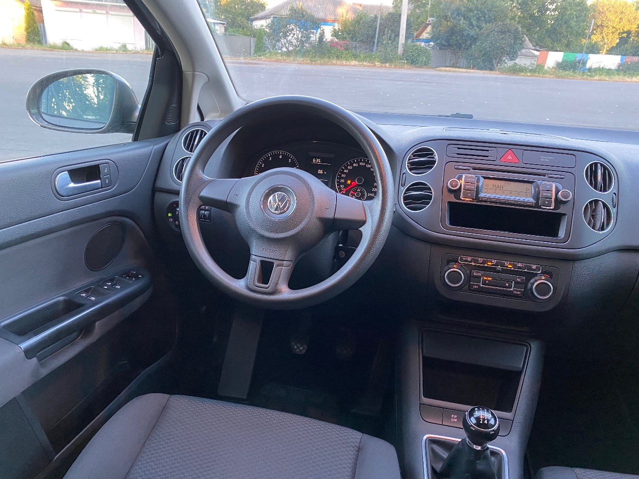 Volkswagen Golf Plus - фото 20