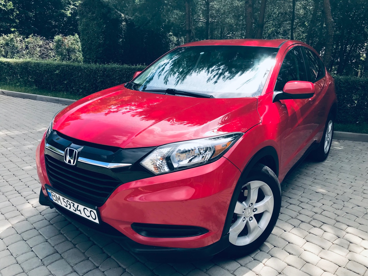 Honda HR-V - фото 1