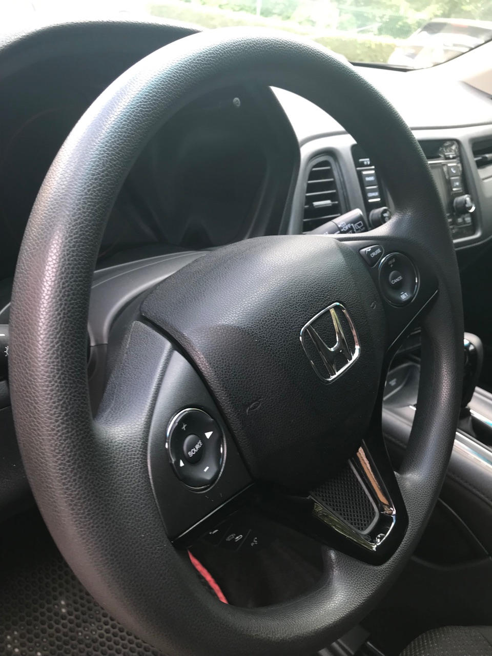 Honda HR-V - фото 3