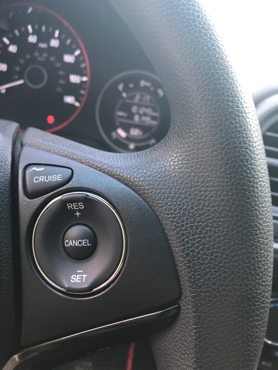 Honda HR-V - фото 9