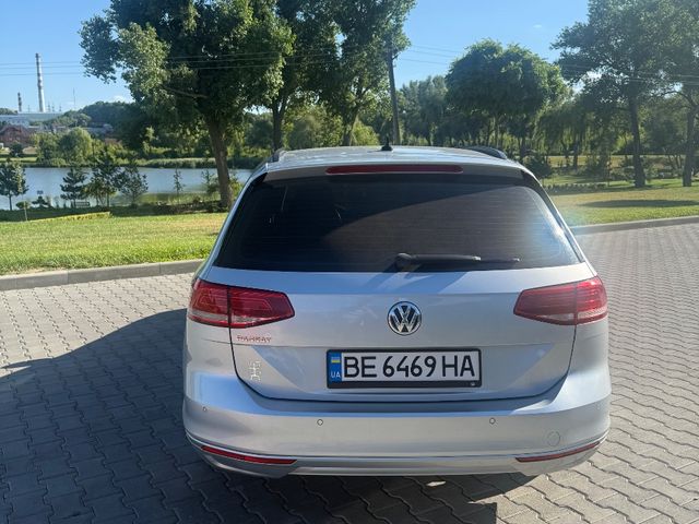 Volkswagen Passat 2018, Торговиця, $19 400 - зображення 2
