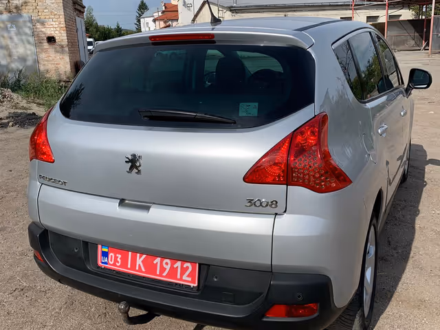 Peugeot 3008 2012, Золочів, $7 800 - зображення 3