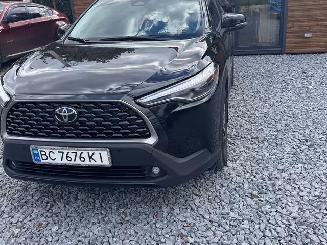 Toyota Corolla Cross 2023, Мостиська, $26 900 - зображення 1