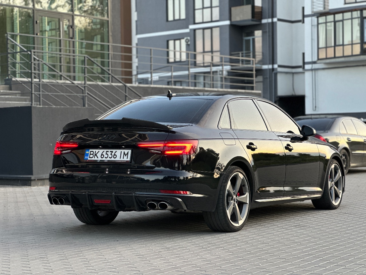 Audi S4 - фото 19