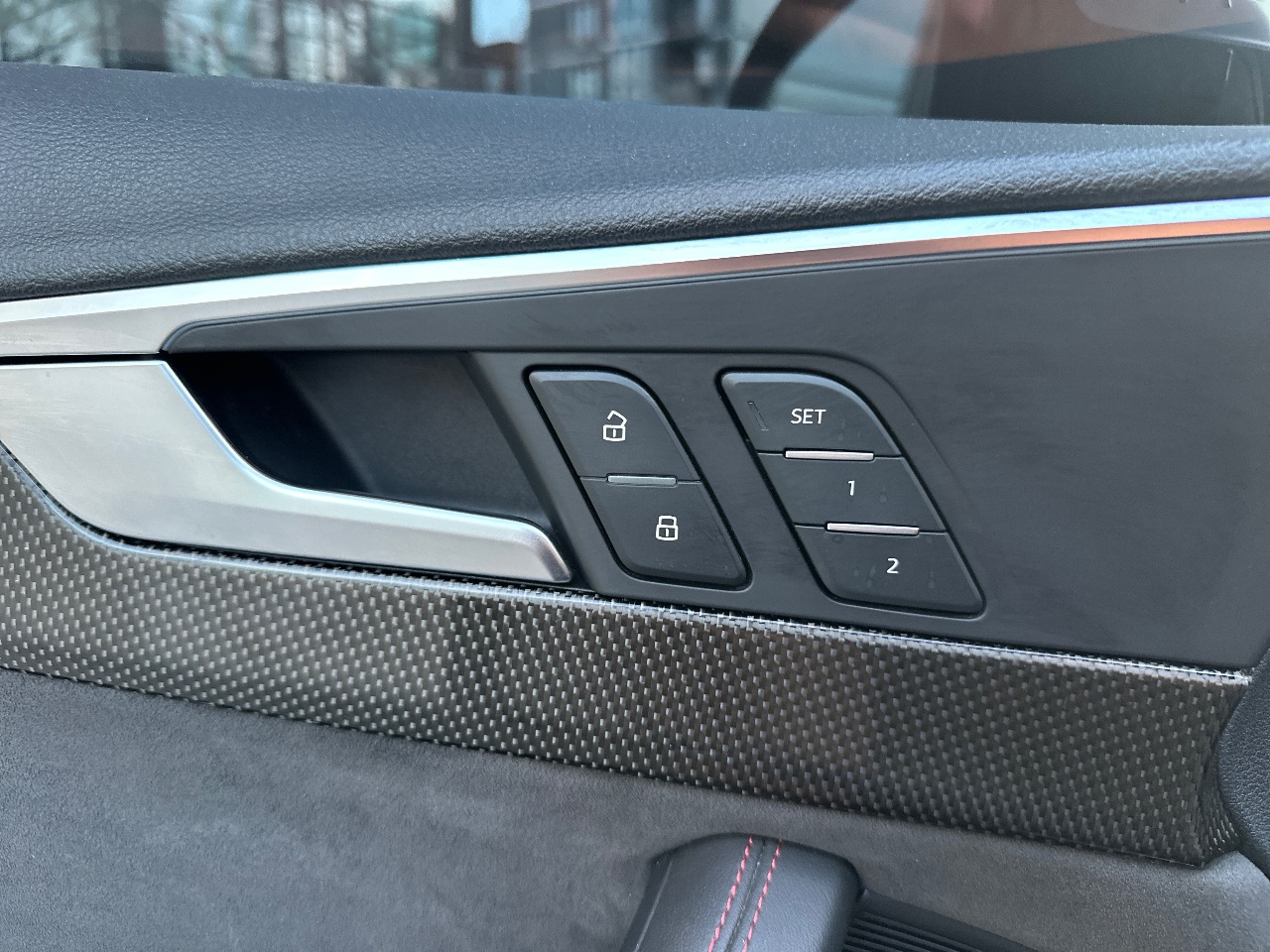 Audi S4 - фото 9