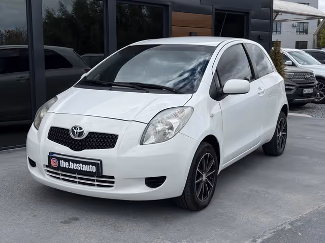 Toyota Yaris 2006, Рівне, $4 700 - зображення 1