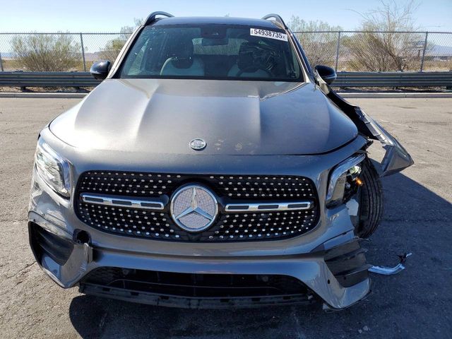 Mercedes-Benz GLB - фото 2