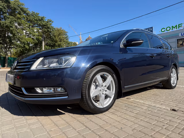 Volkswagen Passat 2011, Одеса, $9 000 - зображення 1