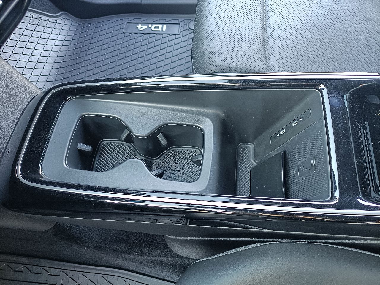Volkswagen ID.4 - фото 19
