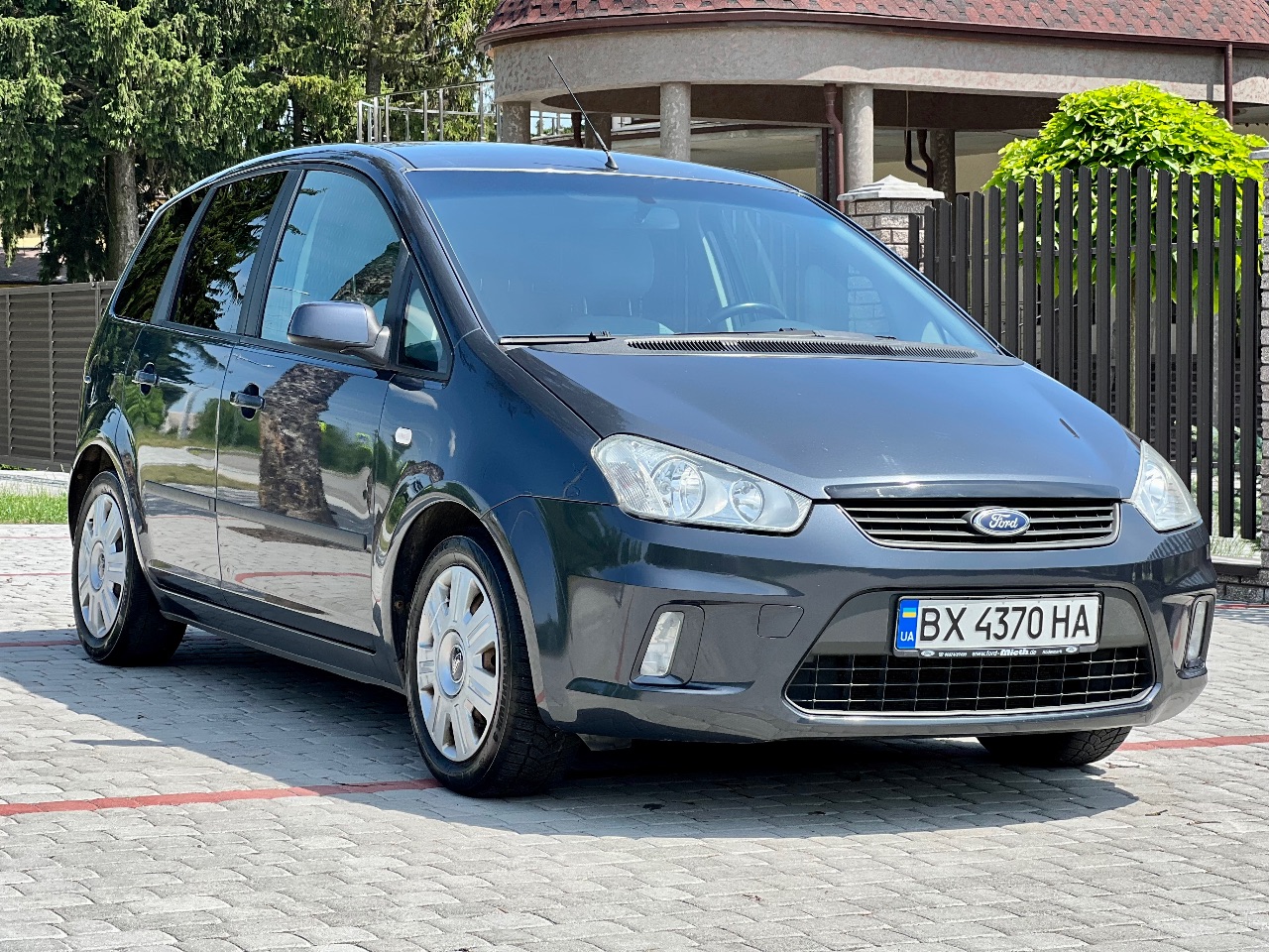 Ford C-MAX - фото 3