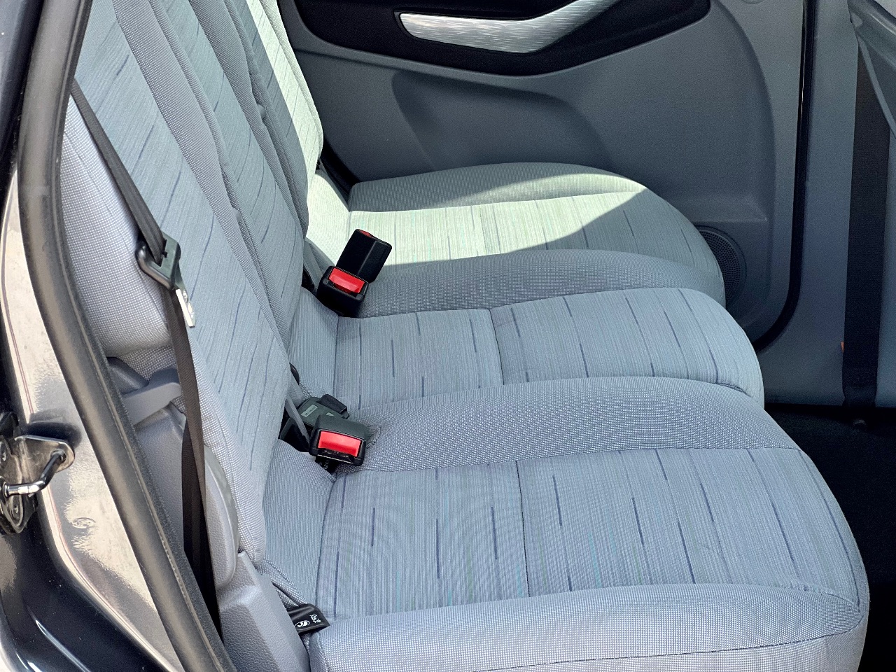 Ford C-MAX - фото 9