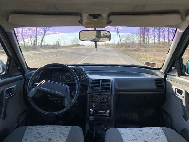 Lada (ВАЗ) 2112 - зображення 5