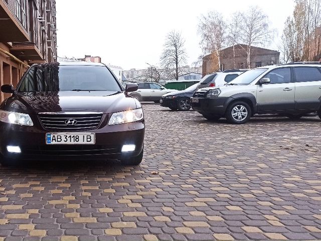 Hyundai Grandeur - фото 2