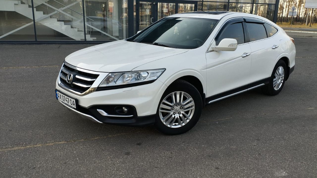 Honda Crosstour - фото 1